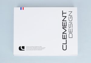 アパレル用品のユニフォームのパッケージデザイン